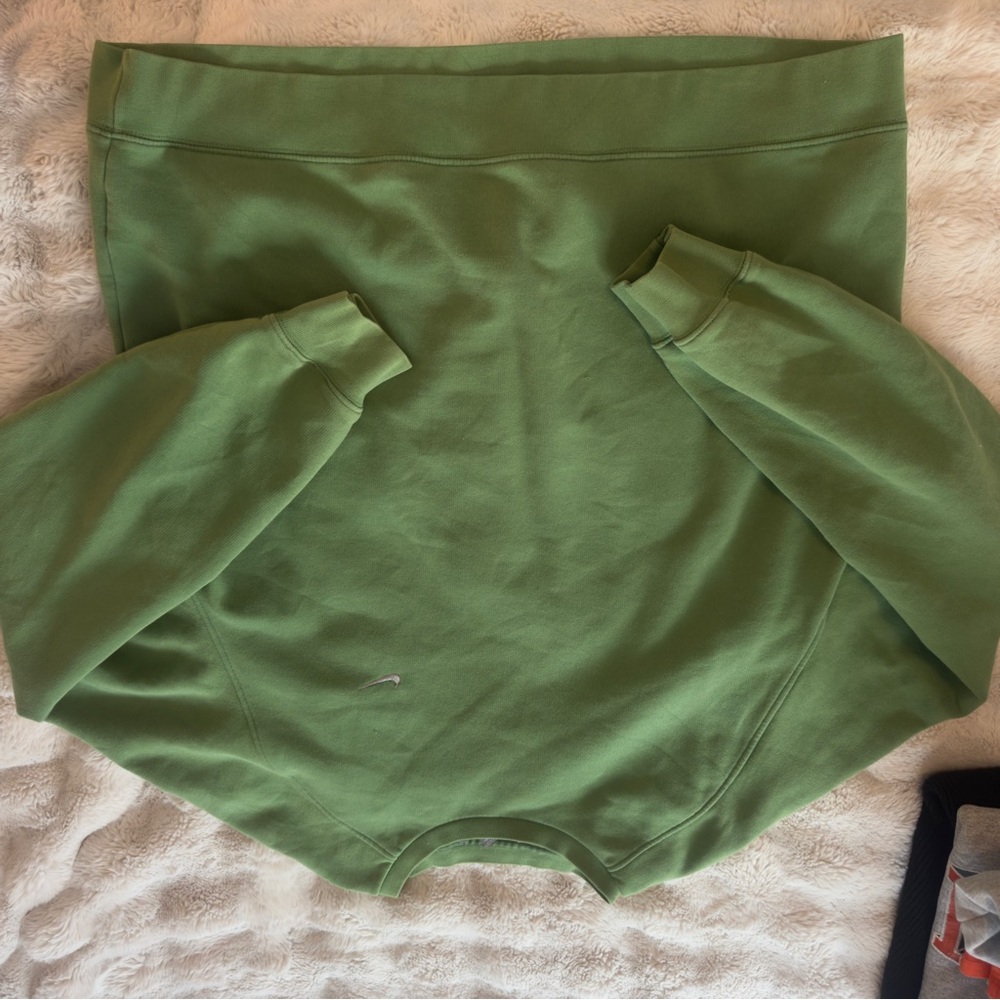 Vintage green Nike crewneck